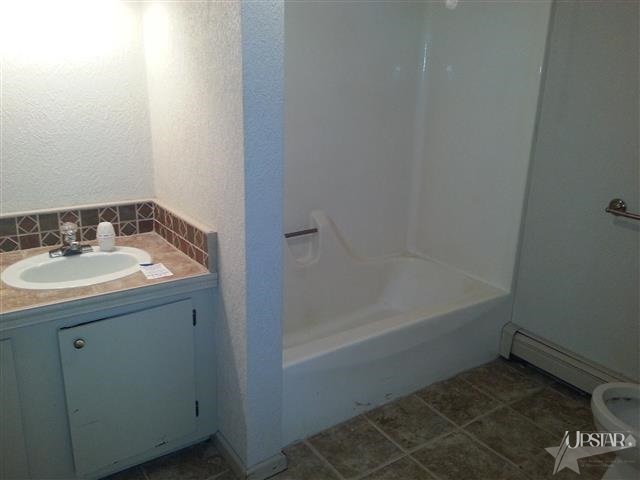 401 E 5th St, Warren, IN 46792 photo 11