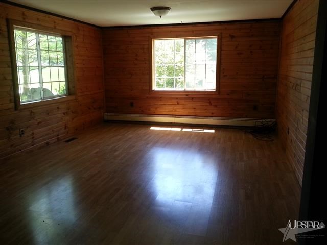 401 E 5th St, Warren, IN 46792 photo 7