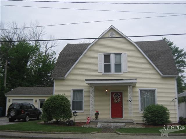 412 S Morgan St, Bluffton, IN 46714 photo 1