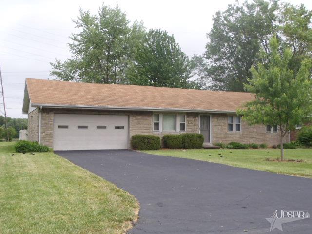 2211 Dellwood Dr, Fort Wayne, IN 46803 photo 1