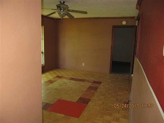 606 W Sunshine Dr, Morocco, IN 47963 photo 7