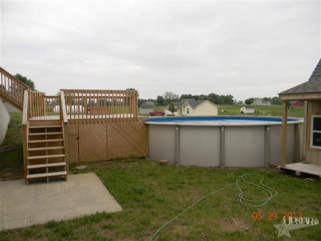 1114 E Perry Rd, Ligonier, IN 46767 photo 9