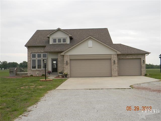 1114 E Perry Rd, Ligonier, IN 46767 photo 1