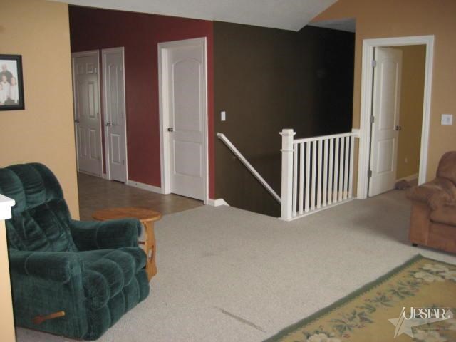 612 Blakewood Ct, Ossian, IN 46777 photo 5