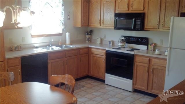 12522 Ivanhoe Ln, Fort Wayne, IN 46814 photo 2