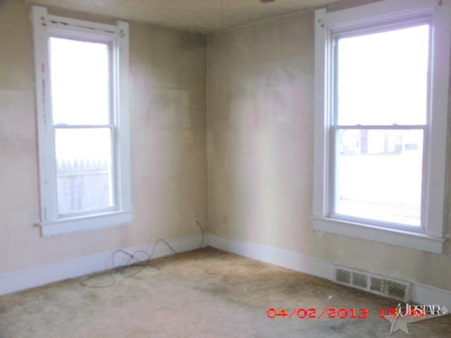 759 E Washington St, Huntington, IN 46750 photo 3