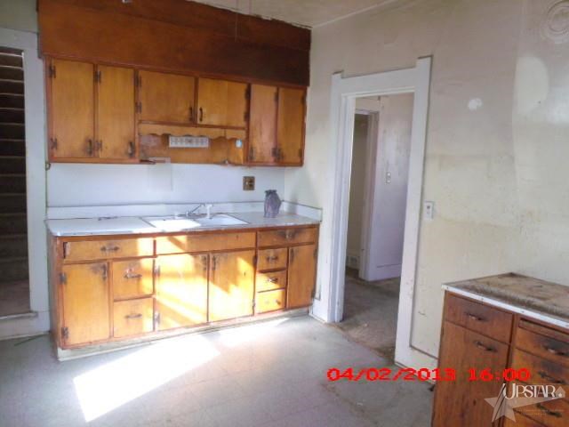 759 E Washington St, Huntington, IN 46750 photo 5