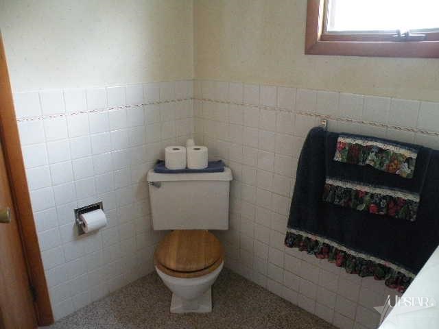 241 Garfield St, Huntington, IN 46750 photo 7