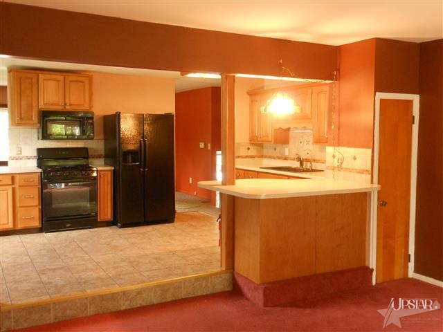 7219 Riverton Dr, Fort Wayne, IN 46825 photo 5