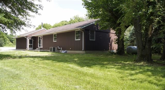 10260 S 450 E, Brookston, IN 47923 photo 2