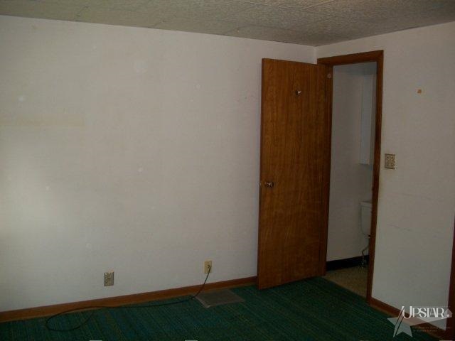 306 E Columbia St, South Whitley, IN 46787 photo 10