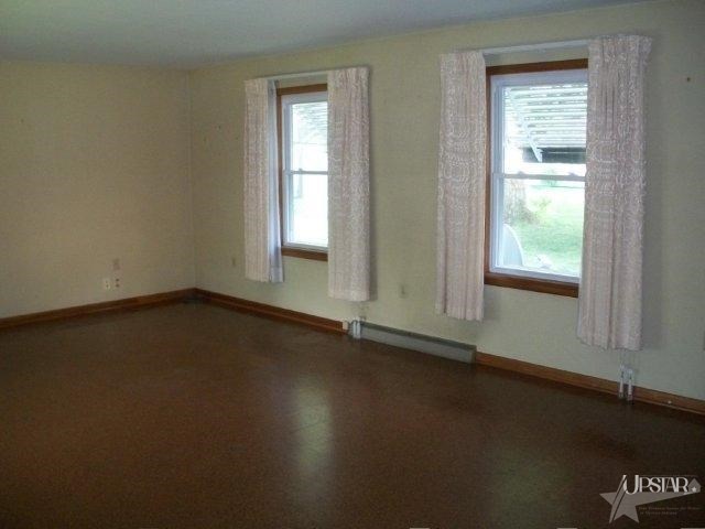 306 E Columbia St, South Whitley, IN 46787 photo 6