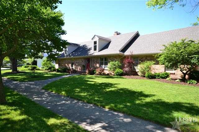 3409 Blackfoot Ct, Fort Wayne, IN 46815 photo 2