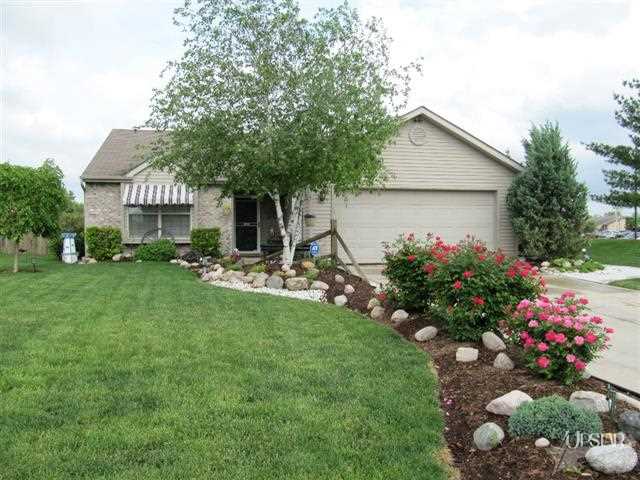 8008 Franchesca Way, Fort Wayne, IN 46825 photo 1