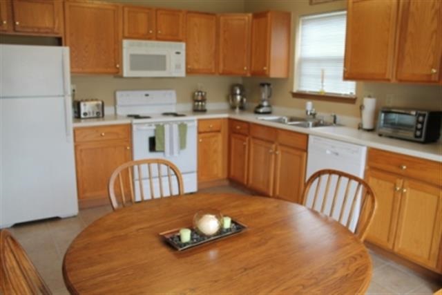 225 Dryer Dr, Dayton, IN 47941 photo 2
