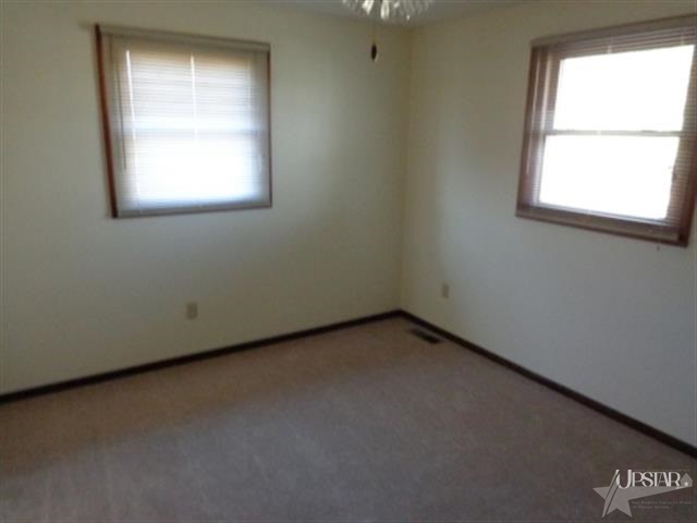 2818 Kingsland Ct, Fort Wayne, IN 46815 photo 12