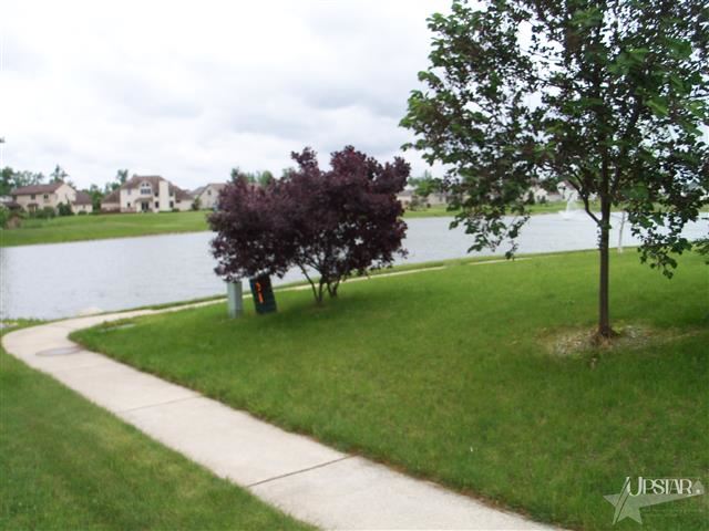 9542 Founders Way, Fort Wayne, IN 46835 photo 2
