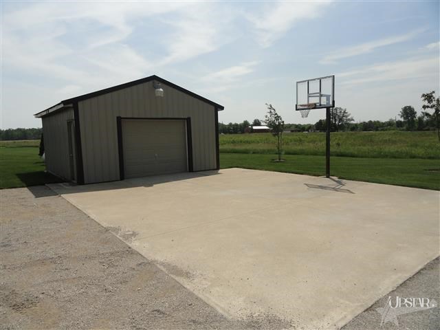 5161 N Piqua Rd, Decatur, IN 46733 photo 2