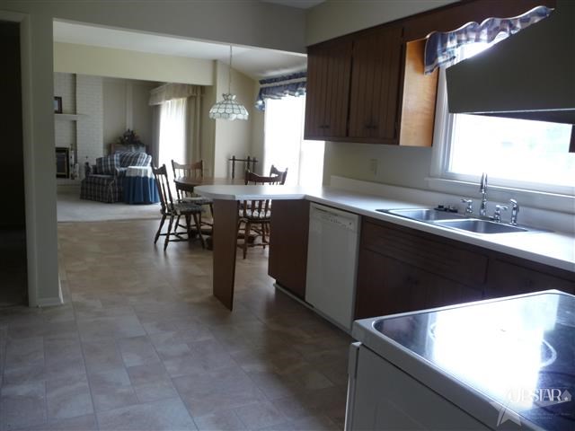3319 Cabot Ln, Fort Wayne, IN 46805 photo 8