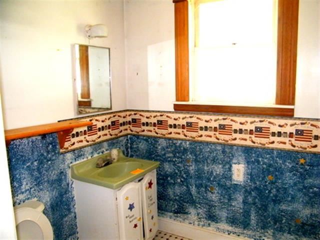100 W 1st St, Brookston, IN 47923 photo 5