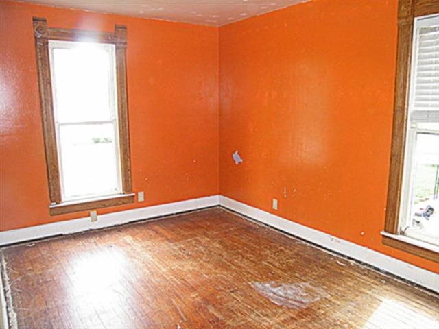 100 W 1st St, Brookston, IN 47923 photo 12
