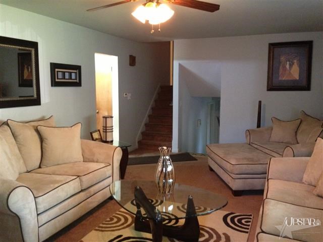 4332 Austin Dr, Fort Wayne, IN 46806 photo 3