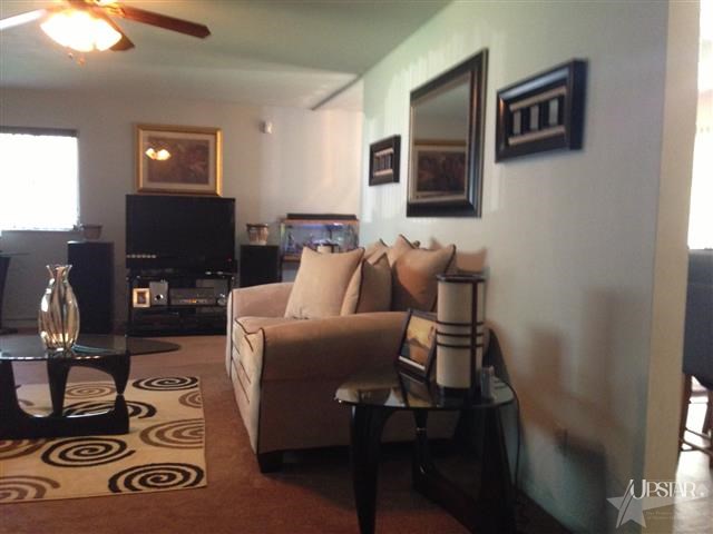 4332 Austin Dr, Fort Wayne, IN 46806 photo 6