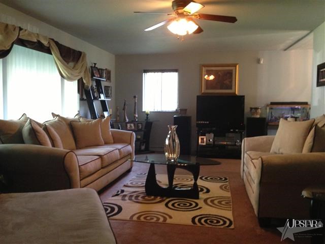 4332 Austin Dr, Fort Wayne, IN 46806 photo 5