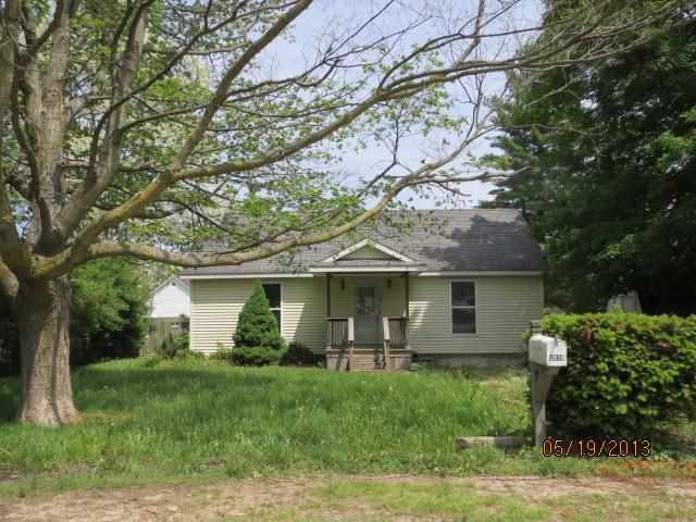 2038 E 2nd St, Attica, IN 47918 photo 1