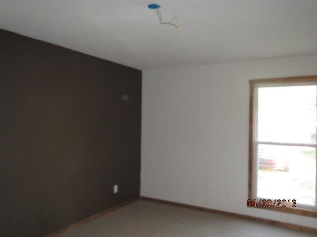 2038 E 2nd St, Attica, IN 47918 photo 4