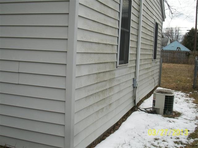 142 Sturm St, New Haven, IN 46774 photo 2