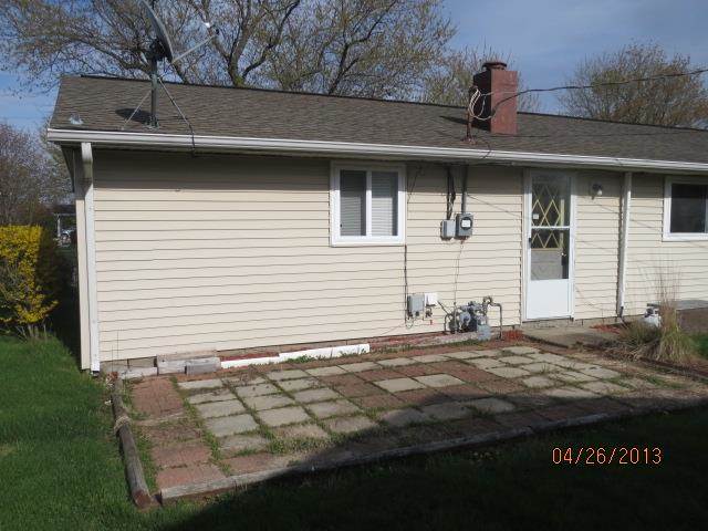 558 Outer Dr, Frankfort, IN 46041 photo 8