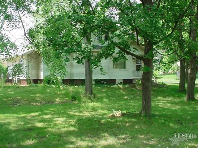 2305 Covington Rd, Fort Wayne, IN 46802 photo 2