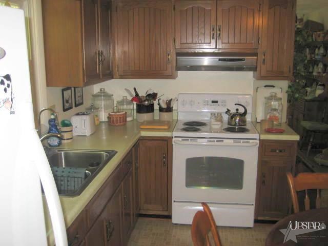4615 Hamilton Rd, Yoder, IN 46798 photo 12