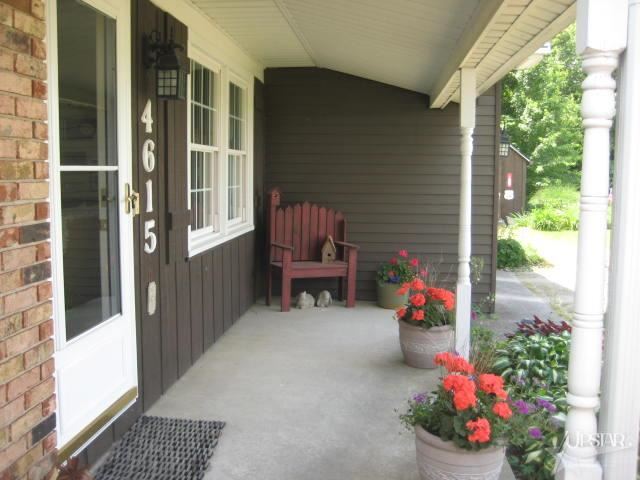 4615 Hamilton Rd, Yoder, IN 46798 photo 2