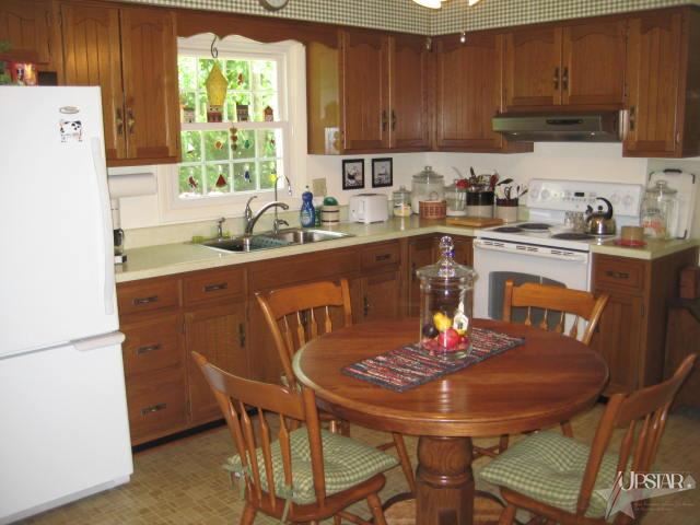 4615 Hamilton Rd, Yoder, IN 46798 photo 11