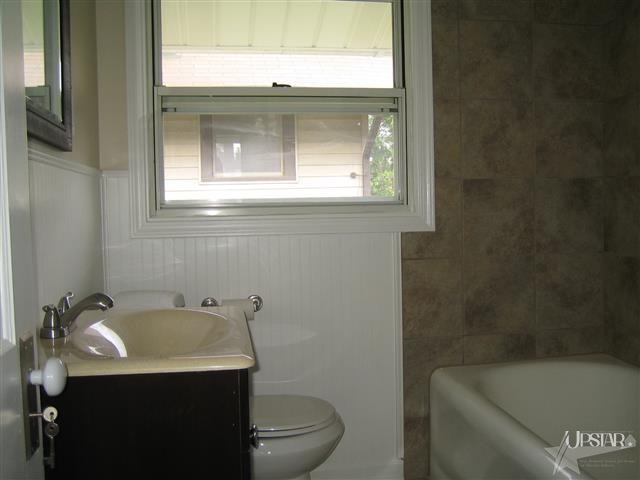 829 Pasadena Dr, Fort Wayne, IN 46807 photo 11