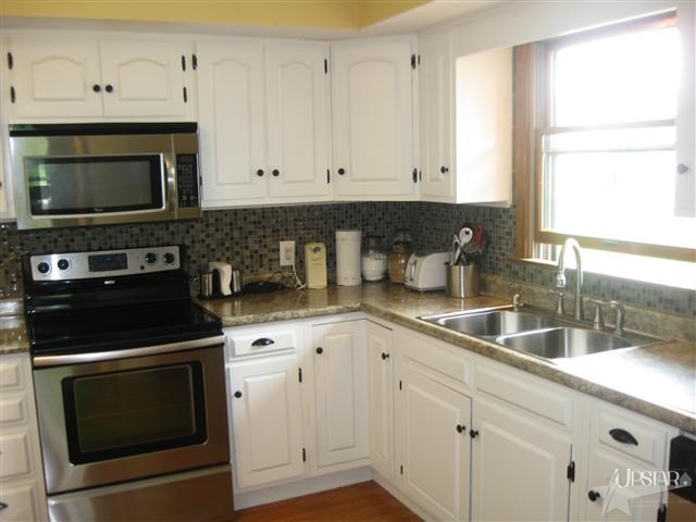 423 W Roe St, Ossian, IN 46777 photo 17