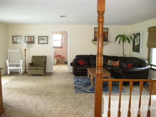 423 W Roe St, Ossian, IN 46777 photo 21