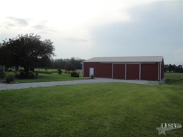 2135 E 1050 N, Ossian, IN 46777 photo 3