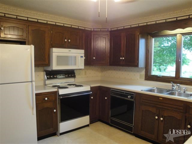 2135 E 1050 N, Ossian, IN 46777 photo 9