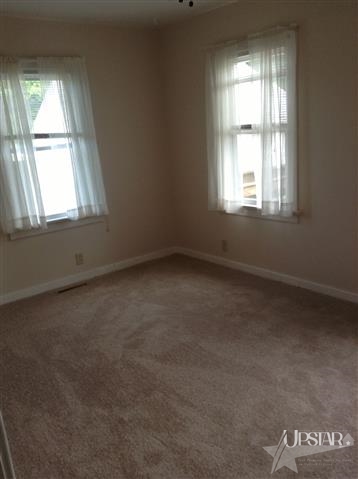 3717 Highland Dr, Fort Wayne, IN 46804 photo 5