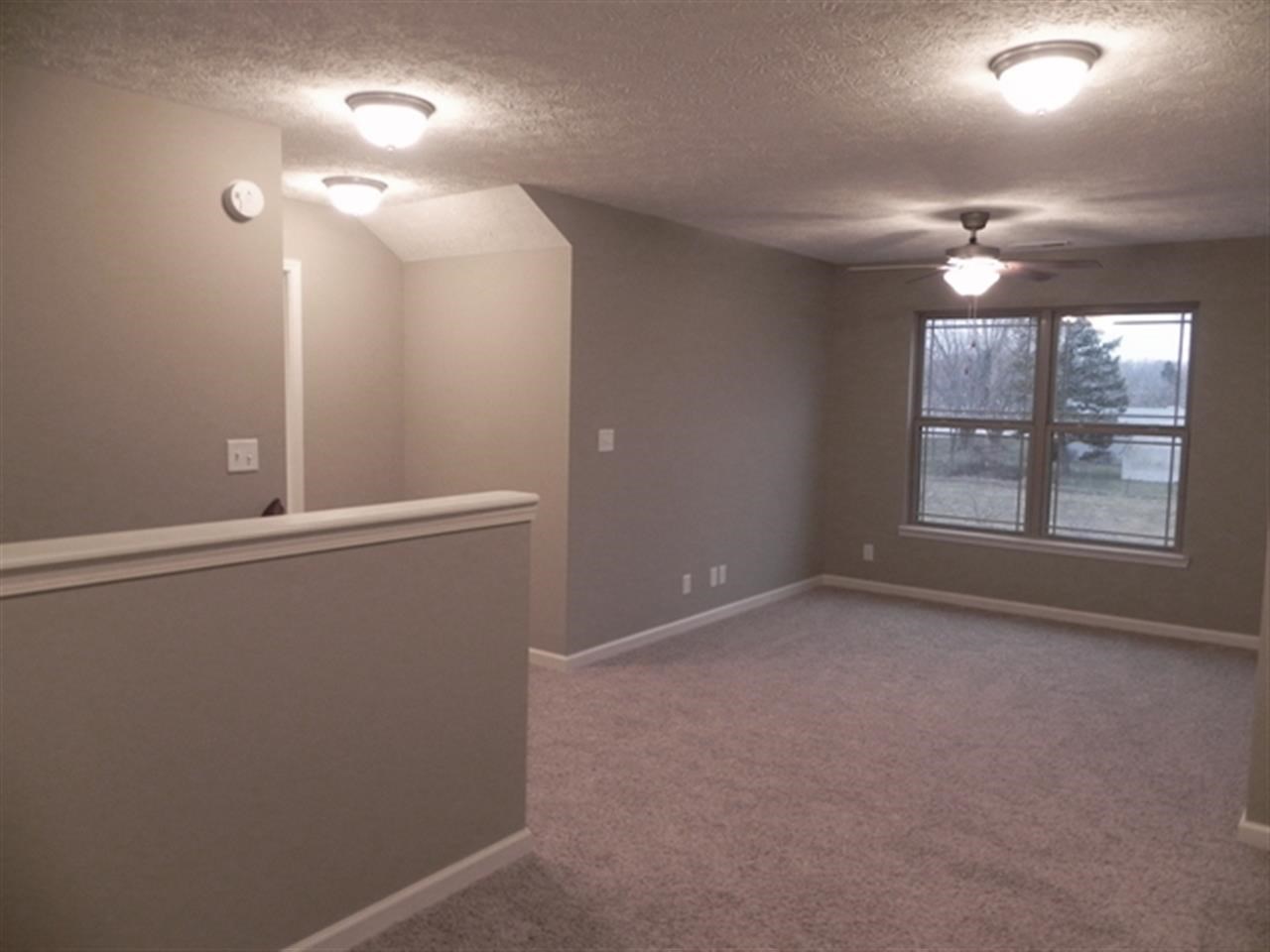 10426 S Springboro Rd, Brookston, IN 47923 photo 9