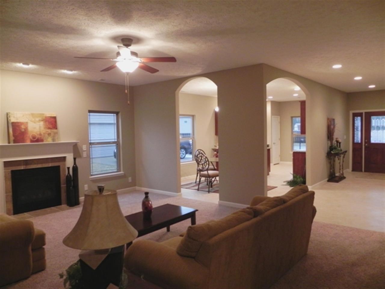 10426 S Springboro Rd, Brookston, IN 47923 photo 5