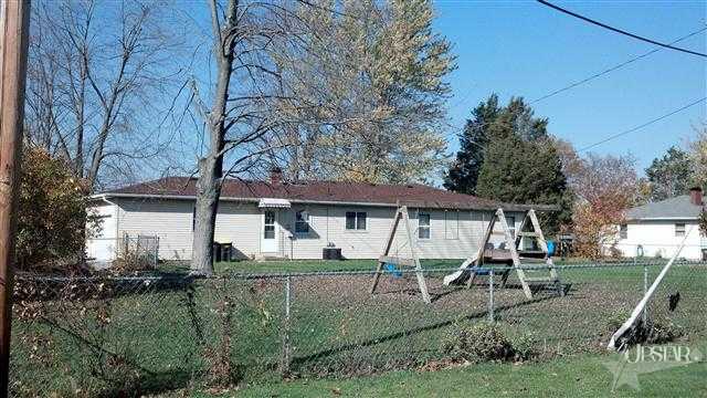 4708 Wheelock Rd, Fort Wayne, IN 46835 photo 2