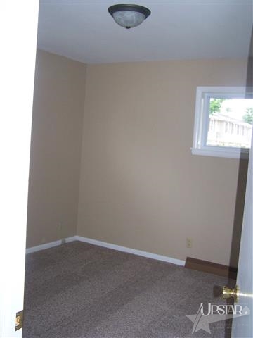 215 N 16th St, Decatur, IN 46733 photo 12