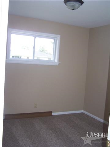 215 N 16th St, Decatur, IN 46733 photo 14