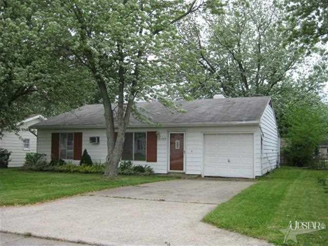 2523 Ellen Ave, Fort Wayne, IN 46808 photo 2