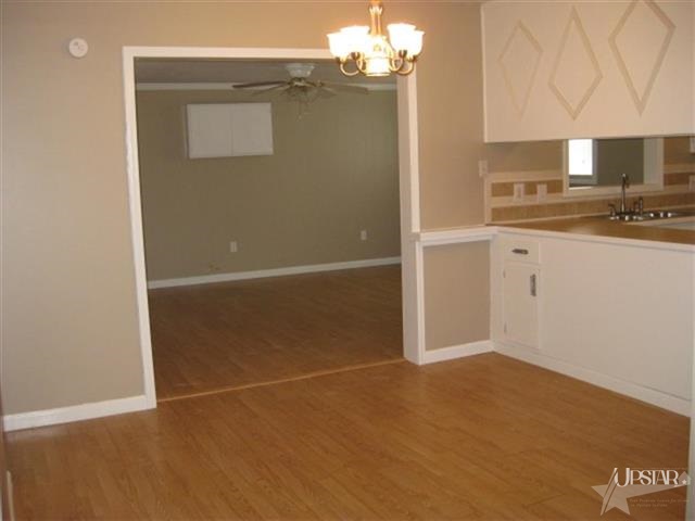 2523 Ellen Ave, Fort Wayne, IN 46808 photo 8