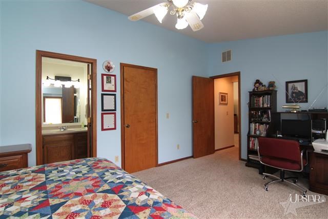 9908 Hidden Meadows Pl, Fort Wayne, IN 46825 photo 4